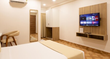 U by Z Hotels, Seshadripuram - HZ Bangalore Stories Room Type - Executive Queen