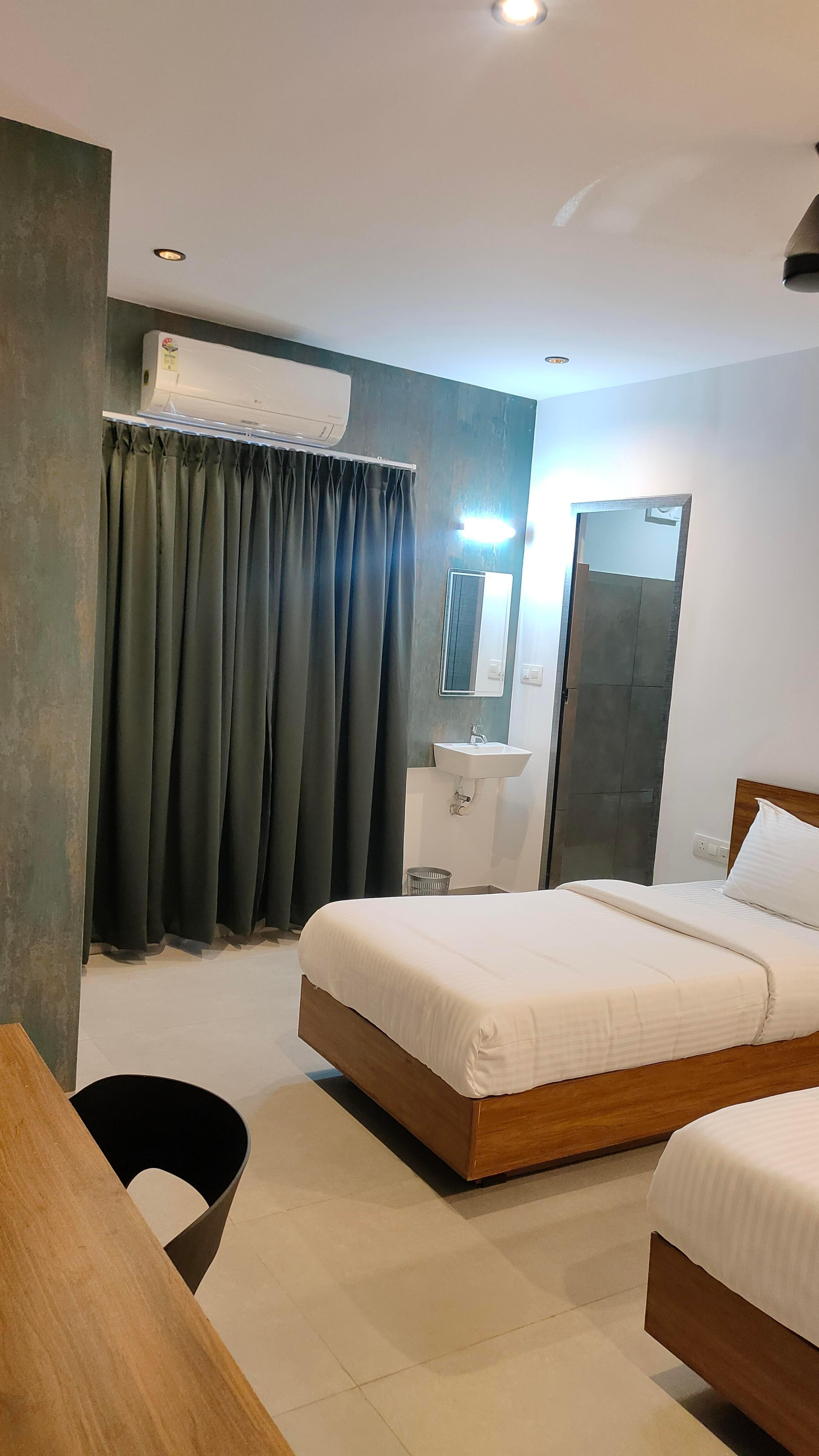 Zahir Residency Calicut - Tap to explore photos
