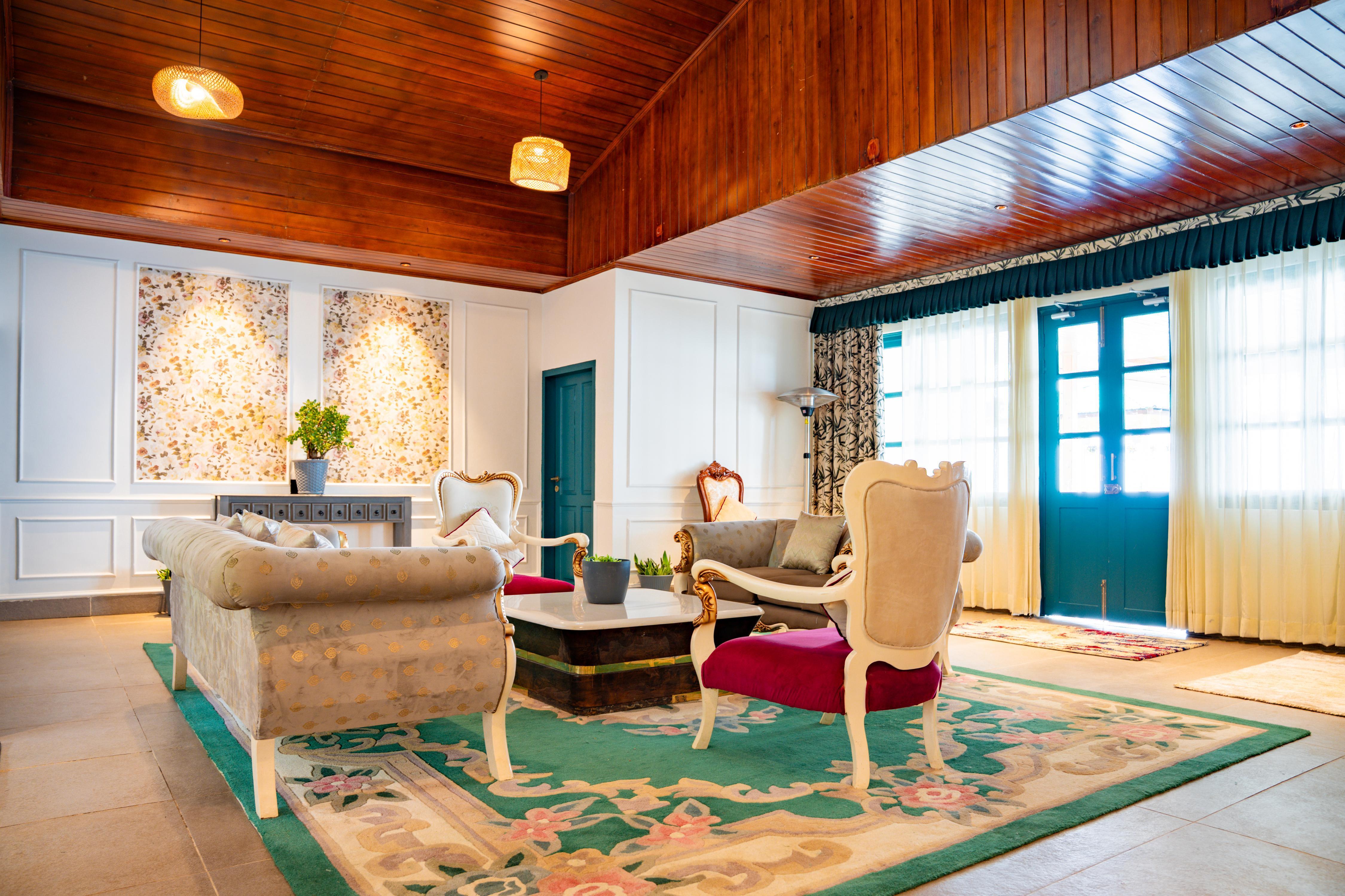 Avongrove Tea Boutique Bungalow || 4 BHK Luxurious Villa - Tap to explore photos