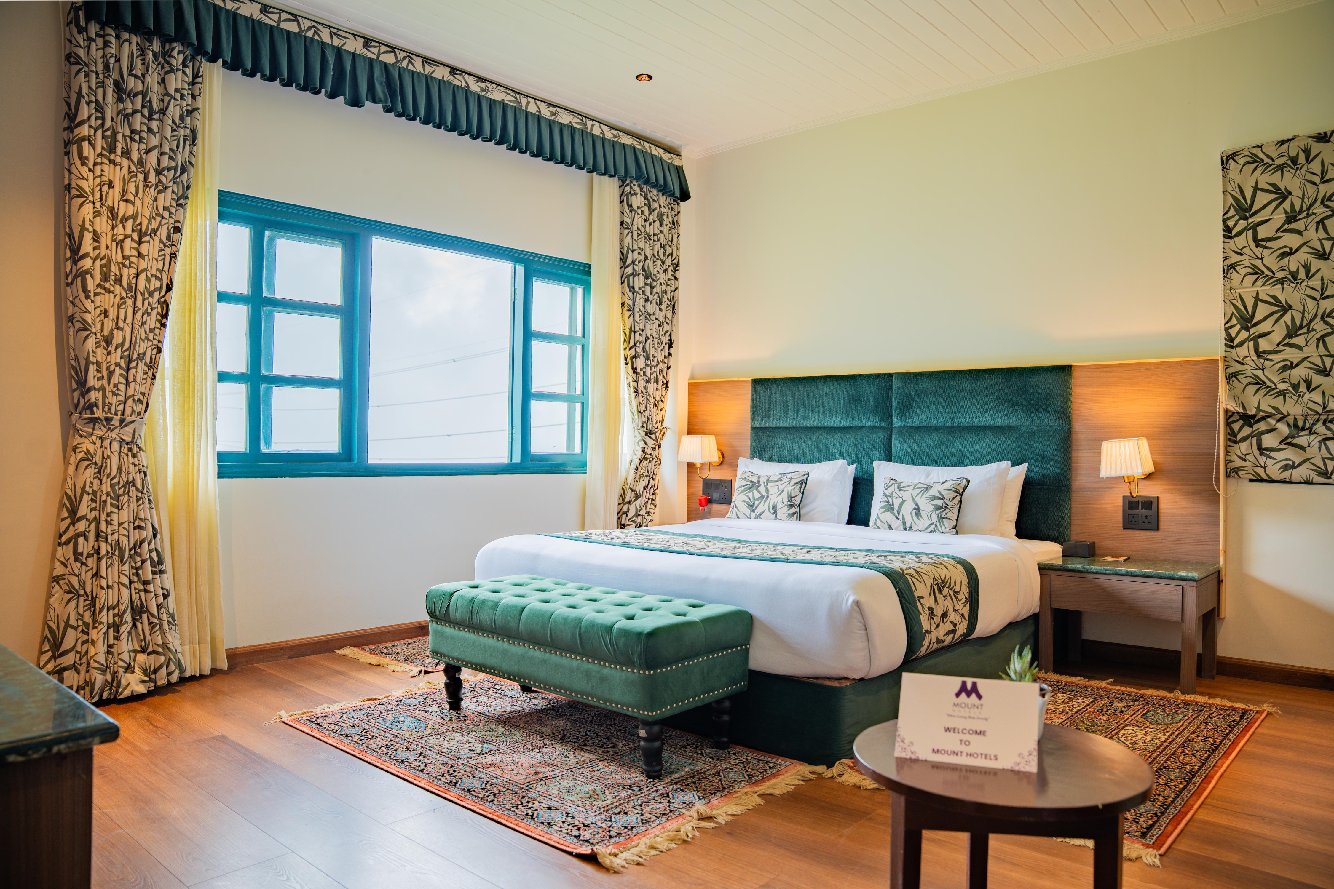 Avongrove Tea Boutique Bungalow || 4 BHK Luxurious Villa - Tap to explore photos
