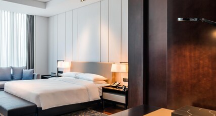 Hyatt Regency Shanghai Global Harbor Room Type - DIPLOMATIC SUITE