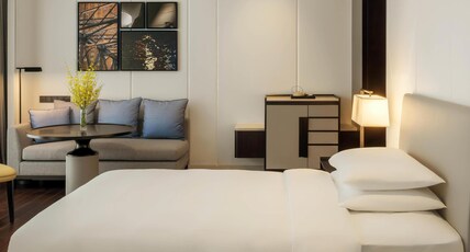 Hyatt Regency Shanghai Global Harbor Room Type - 2 TWIN BEDS CITY VIEW