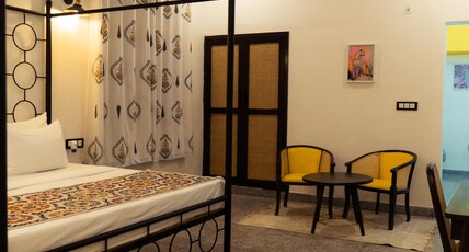 Bingo Botique Room Type - Yuvraj Super Dlx Room