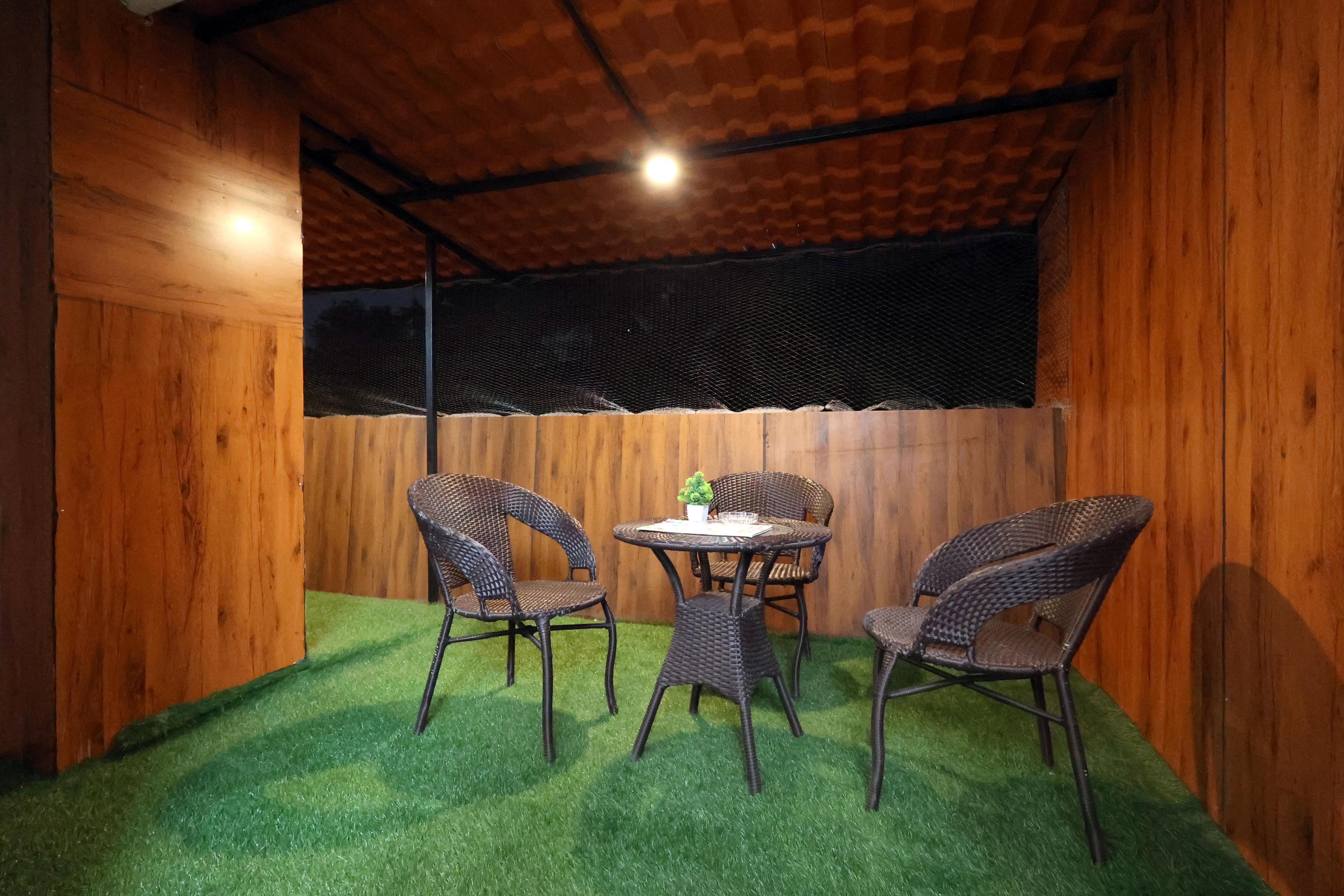 Signature Suite- Gagal Home - Tap to explore photos