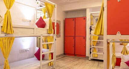 ZoukStayz Room Type - 10 Bed Mixed Dormitory Room