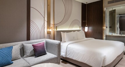 Merlis Hotel Coimbatore Room Type - Premium Room