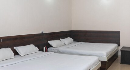 Hotel G P Grand Room Type - Family Room with Four Bed