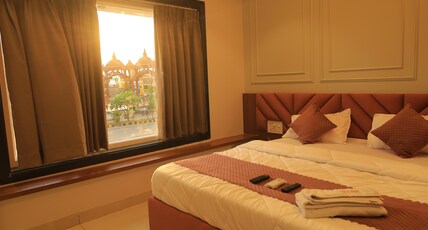 Hotel Trinetra Inn Room Type - Suites