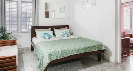 Cozy Studio - Panampilly Room Type - Cozy Stay (First Floor)