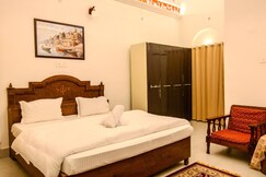 Rudreshwar Mahadeo Kothi by ITH Stays