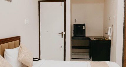 Urban Elite Apart Hotel Room Type - Deluxe AC Room Urban Elite Apart Hotel Room Type - Deluxe AC Room