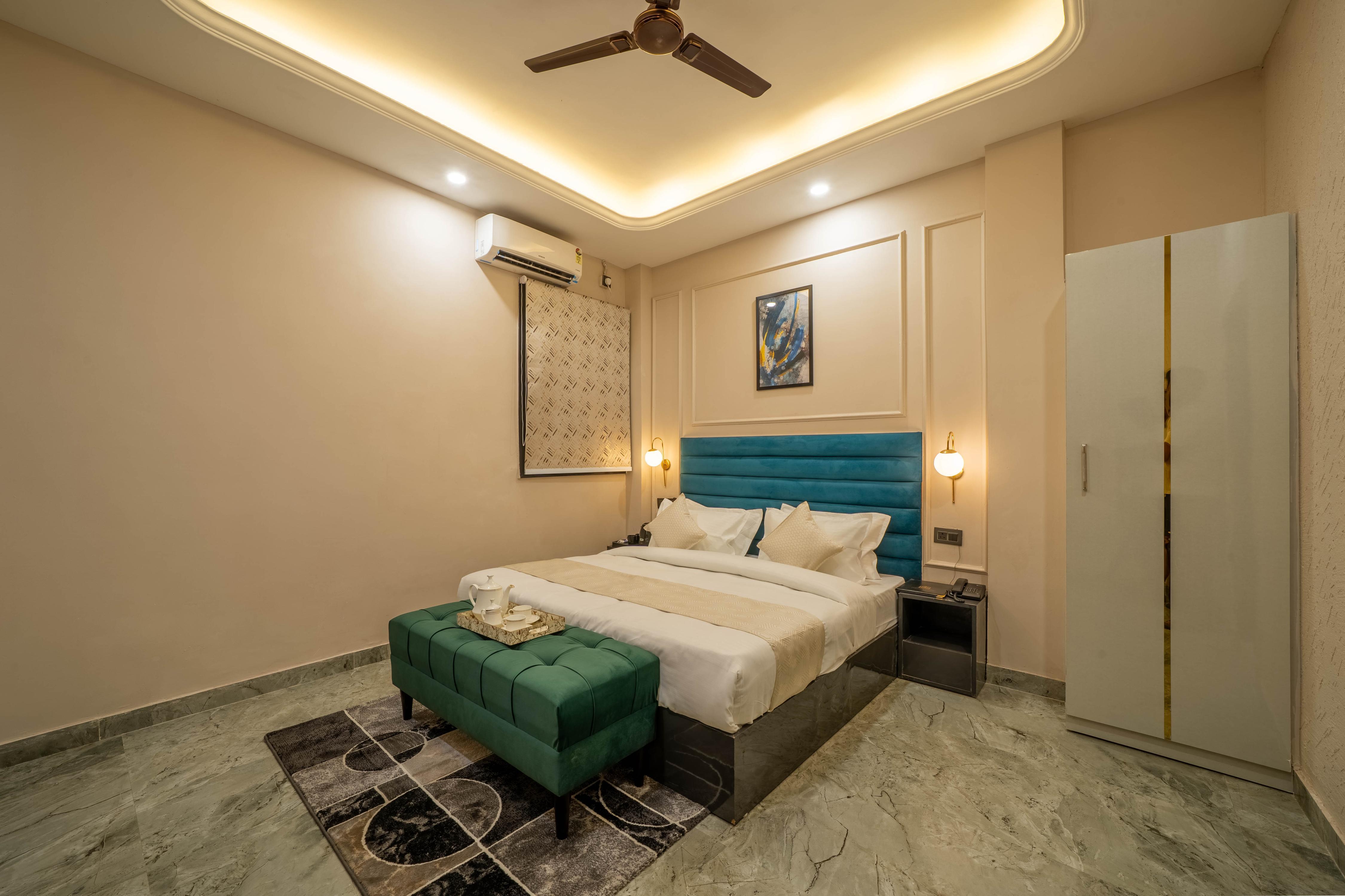 Perfectstayz Value Aalaya Suites Room Type - Deluxe room