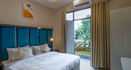 Perfectstayz Value Aalaya Suites Room Type - Family suite with Balcony and Garden view Perfectstayz Value Aalaya Suites Room Type - Family suite with Balcony and Garden view