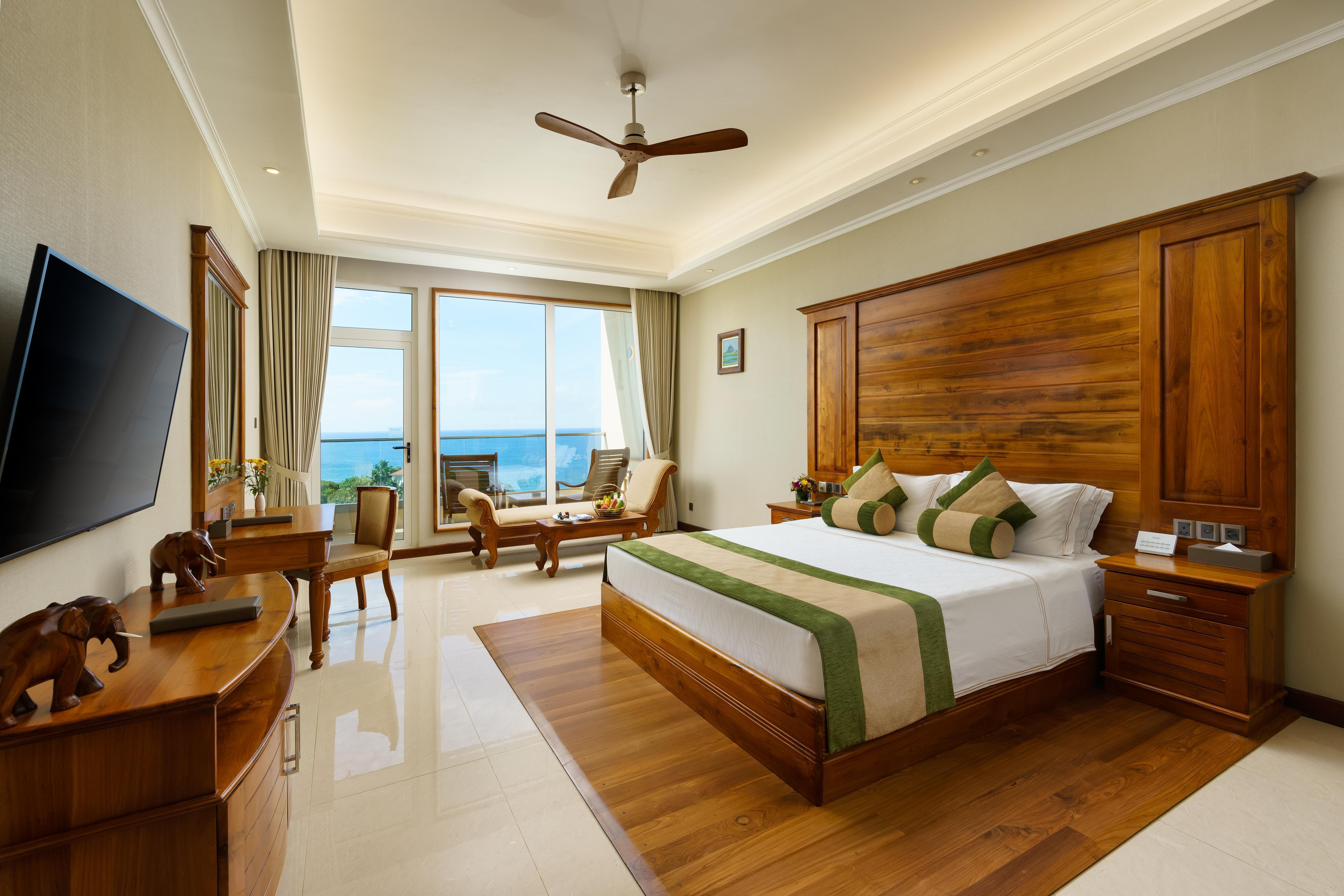 Araliya Beach Resort & Spa Room Type - Deluxe Double Room