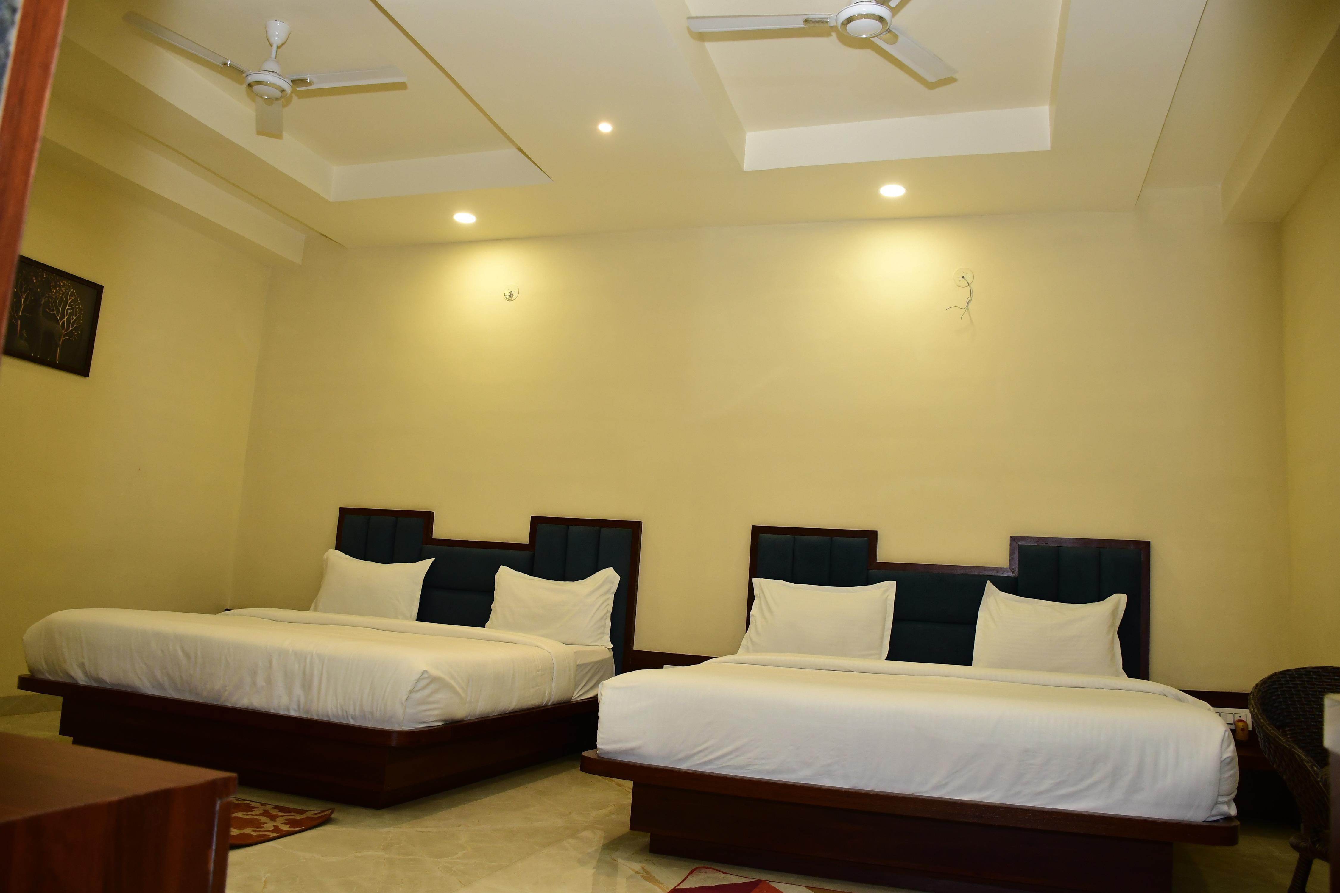 Jai Vilas Palace Room Type - Quadral Room