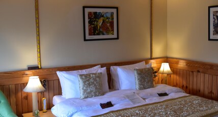 Parvada Bungalows Mukteshwar Room Type - Wild Fig Villa North Room