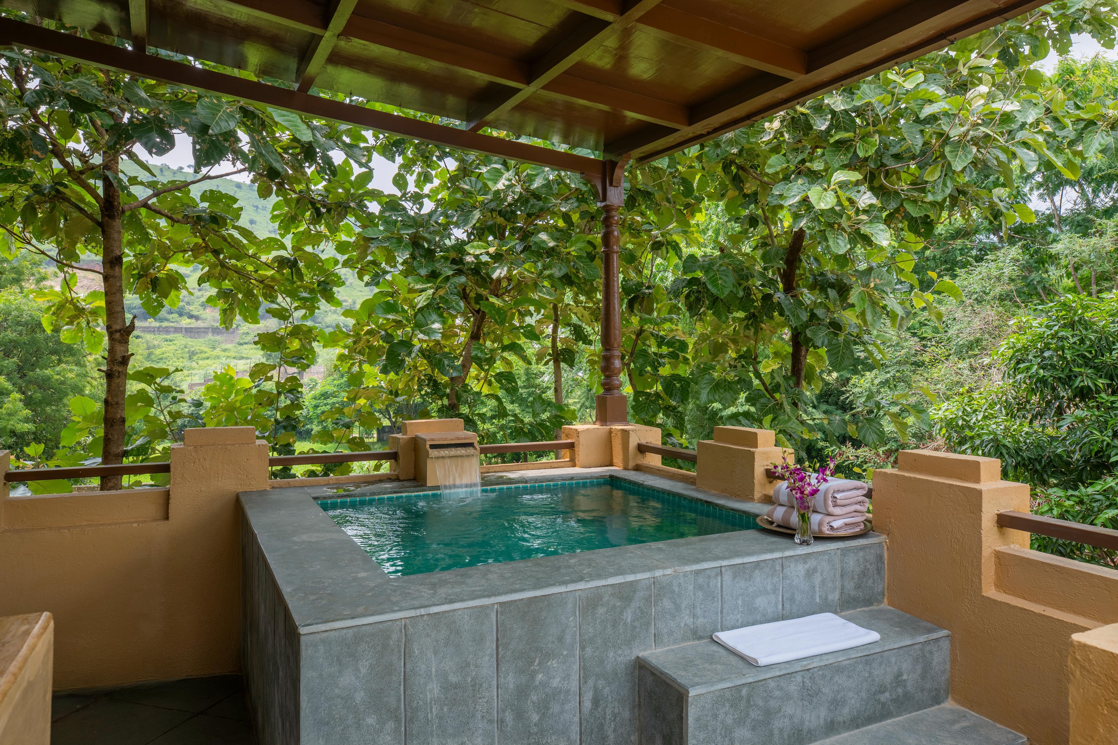 Dev Bagh Luxurious Private Suites - Tap to explore photos
