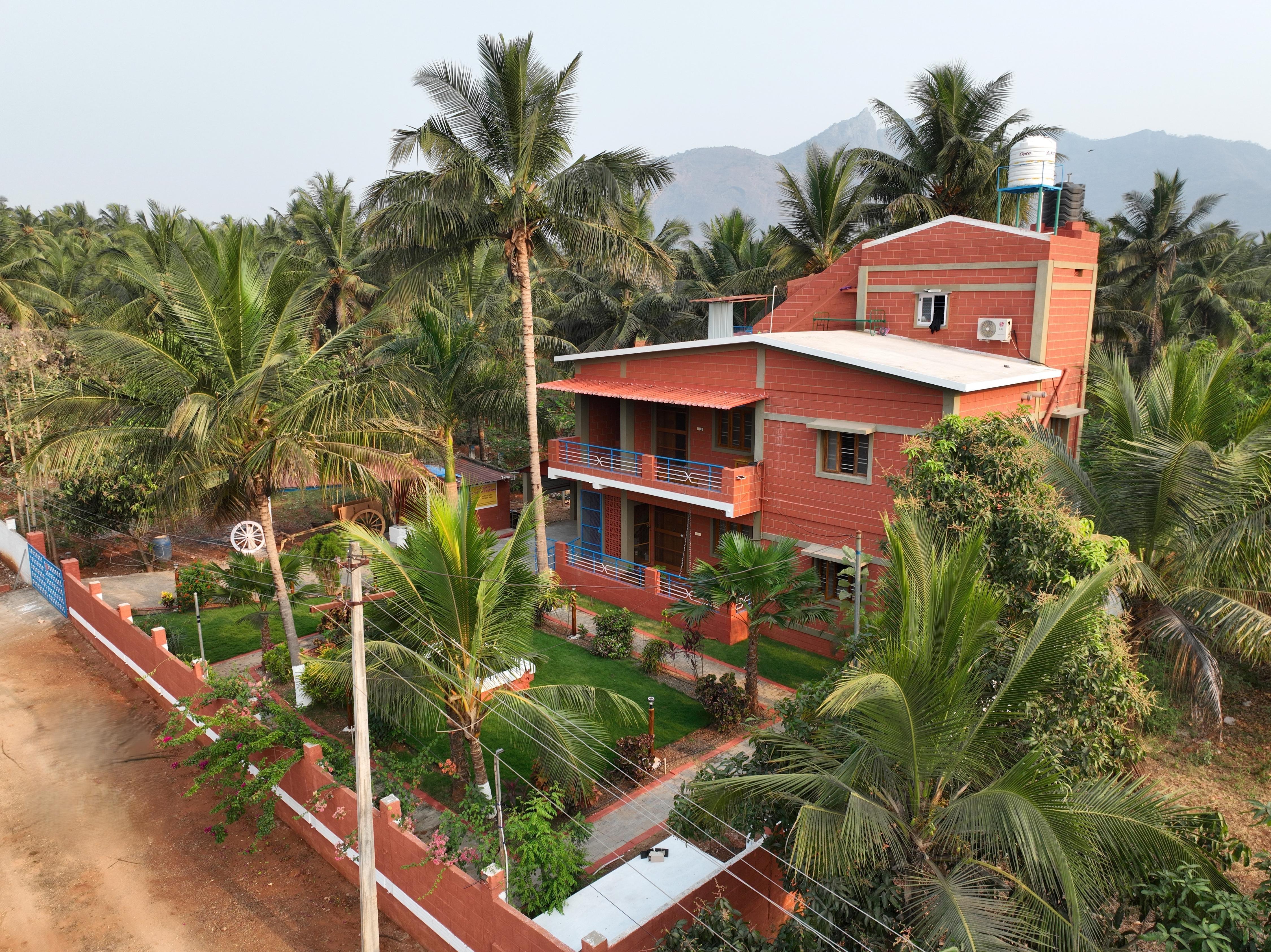 Farmstay in Coimbatore near Isha Yoga Center