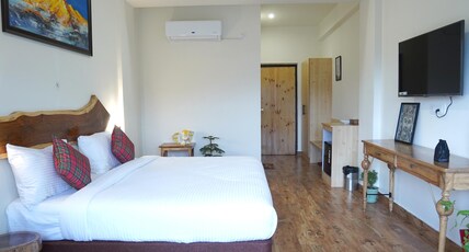 The Selakhola House : Bhimtal Room Type - Kasturi