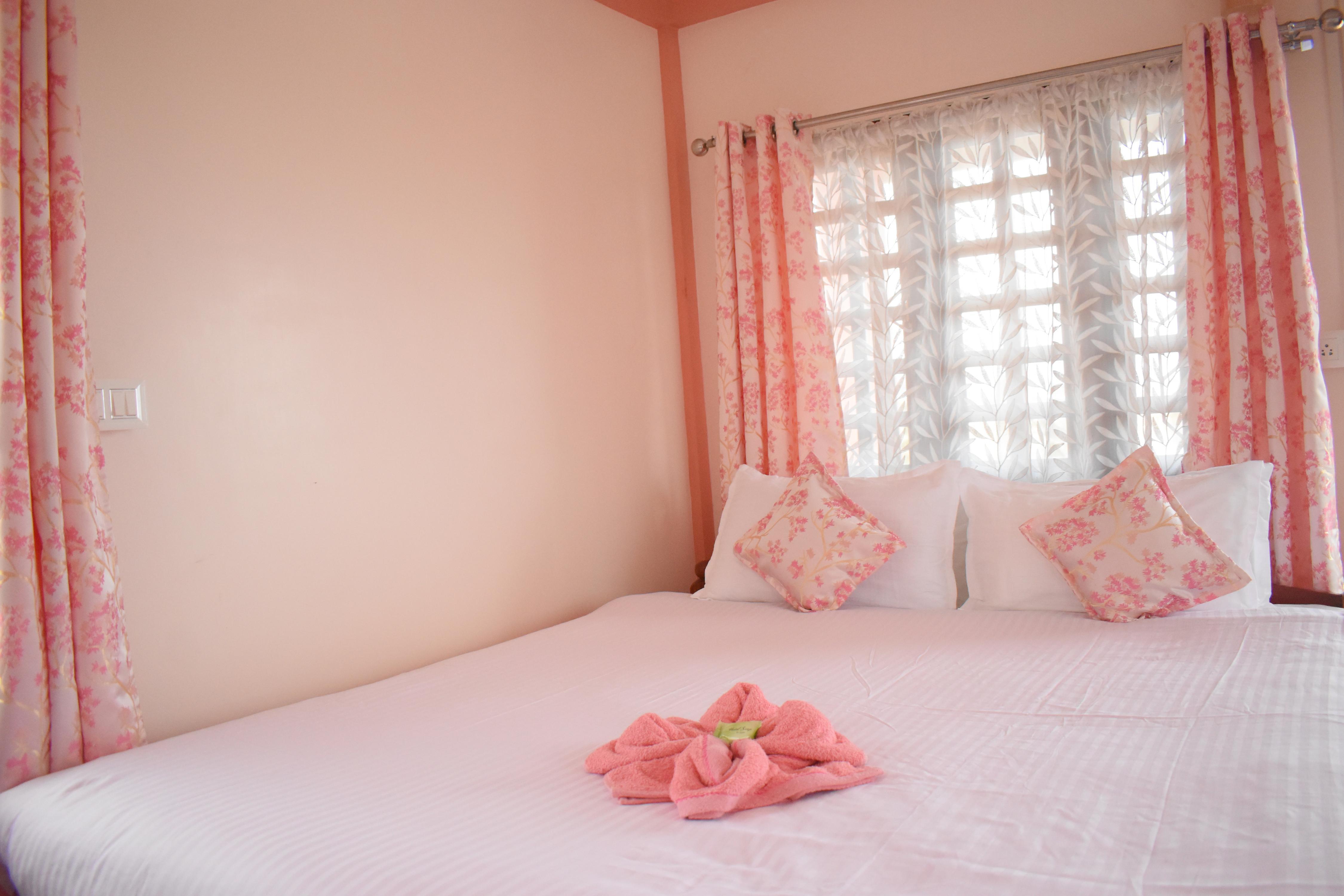 Metianil Homestay | Rooms and Cottages - Tap to explore photos