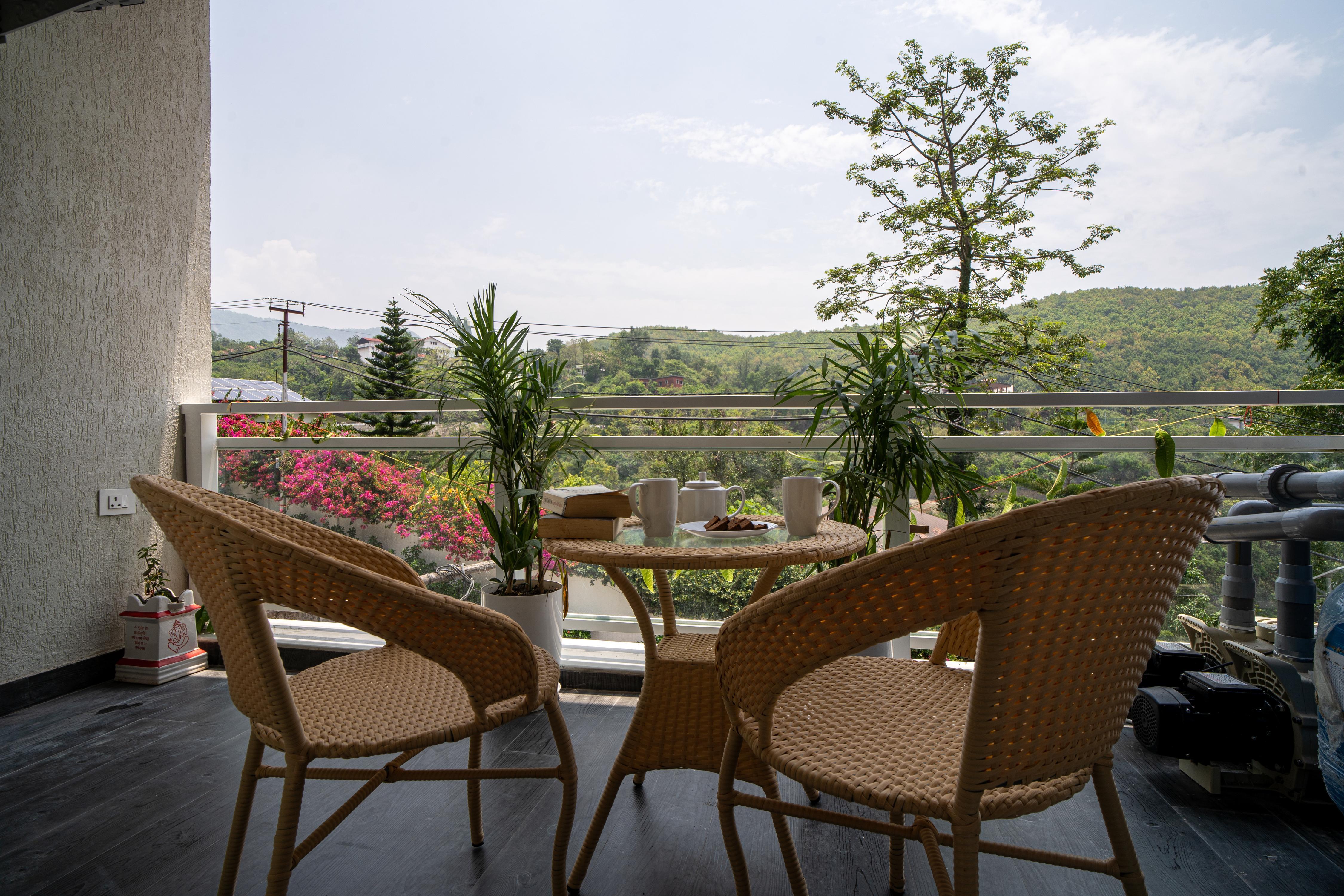 Alaya Stays Udgam Vilas 3-BHK With Lift