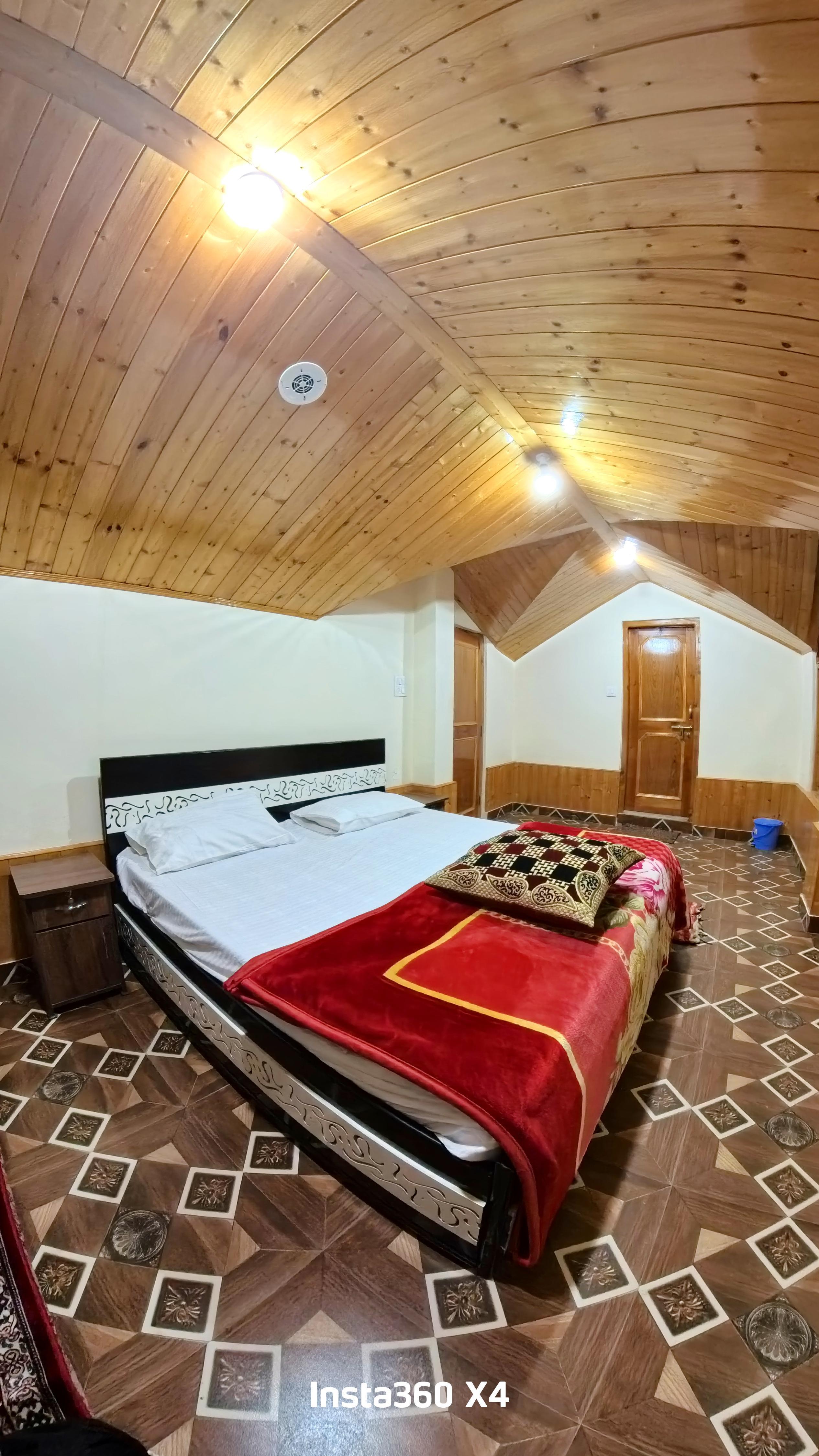 Heavens Orchard, Manali Room Type - Serenity View Room
