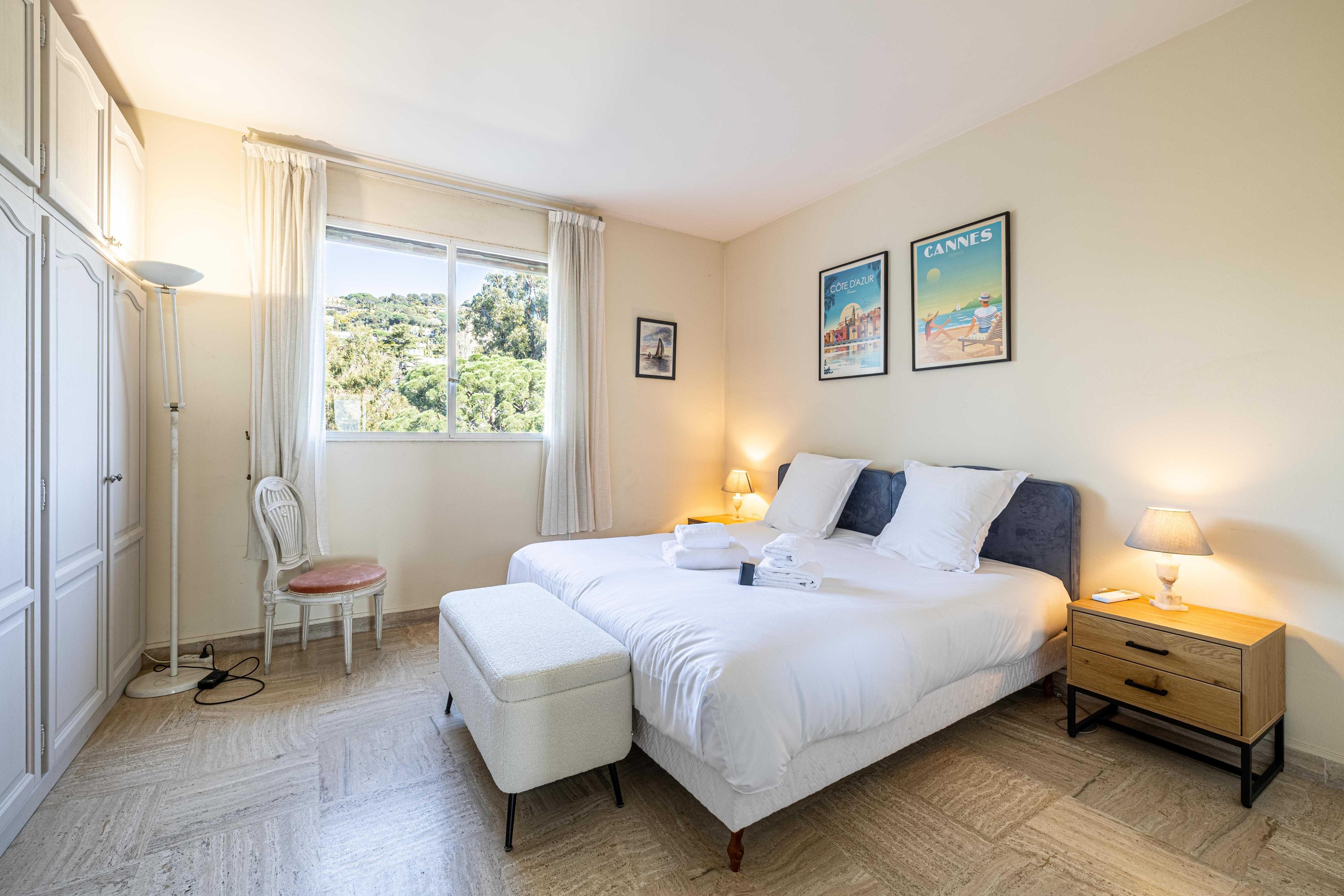 Flat -2BDR/4P - Sea view - Tap to explore photos