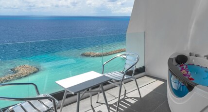 iCom Blue Sea View Room Type - Honeymoon Suite with Jacuzzi