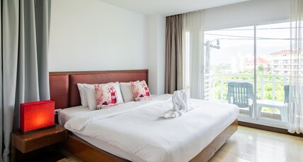 The Kris Resort Hotel Room Type - Deluxe Room WIth Balcony