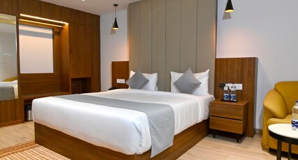 Carry Plus Hotel Indore Room Type - Premium Room