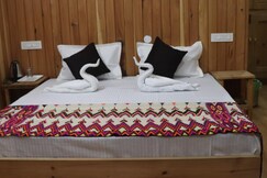 Mountain River View Tirthan Valley