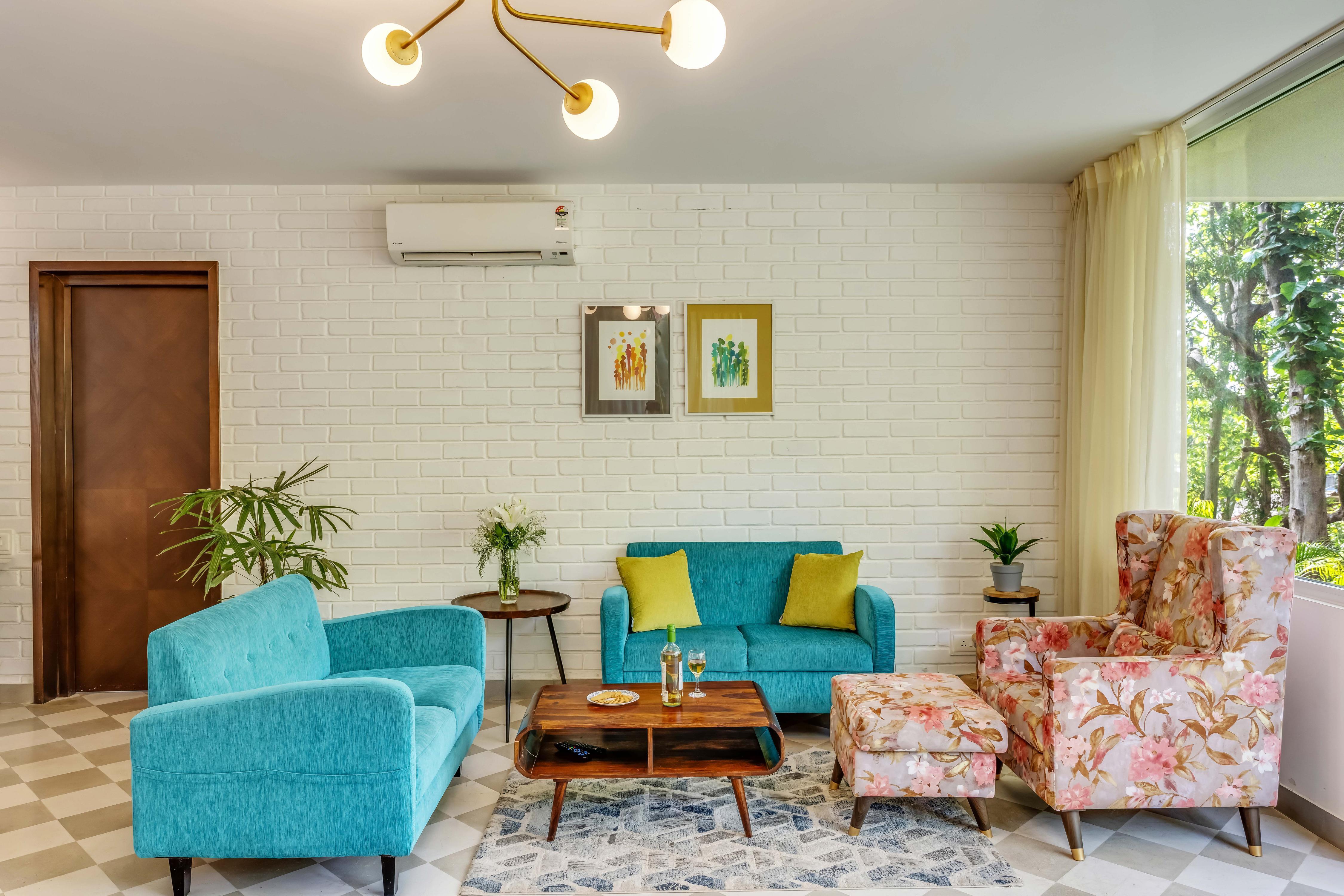 Modern 2BHK with Pool near Candolim and Coco Beach | Hireavilla - Tap to explore photos