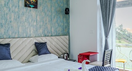 Le Karaj Meadows Room Type - Executive Room
