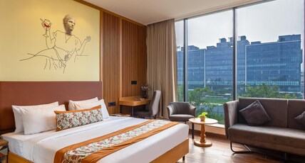 Saltstayz Autograph - Advant & Sector 144 Room Type - Suite Room with City View and Pool Access