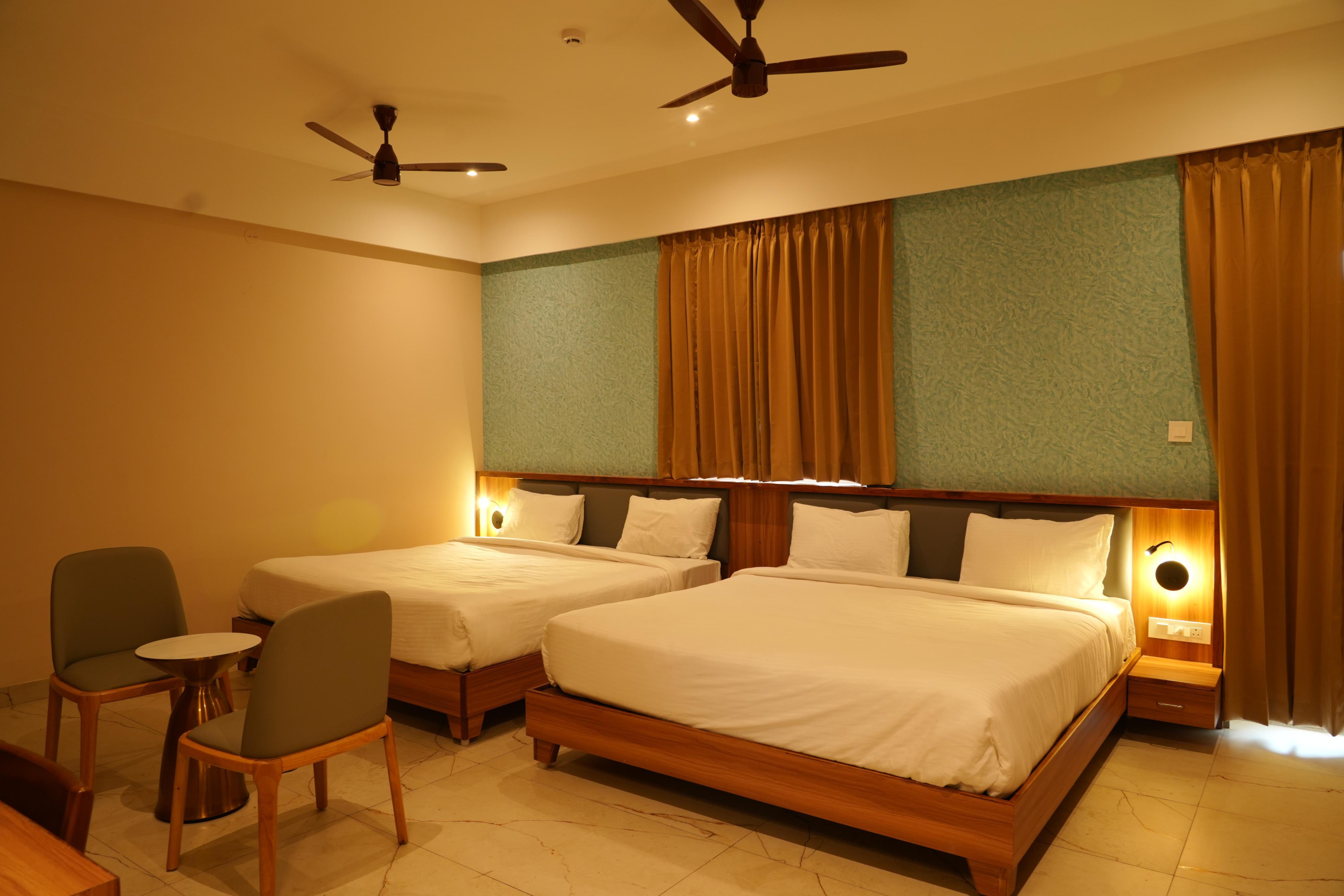 hotel river view sringeri Room Type - suite room with river view balcony