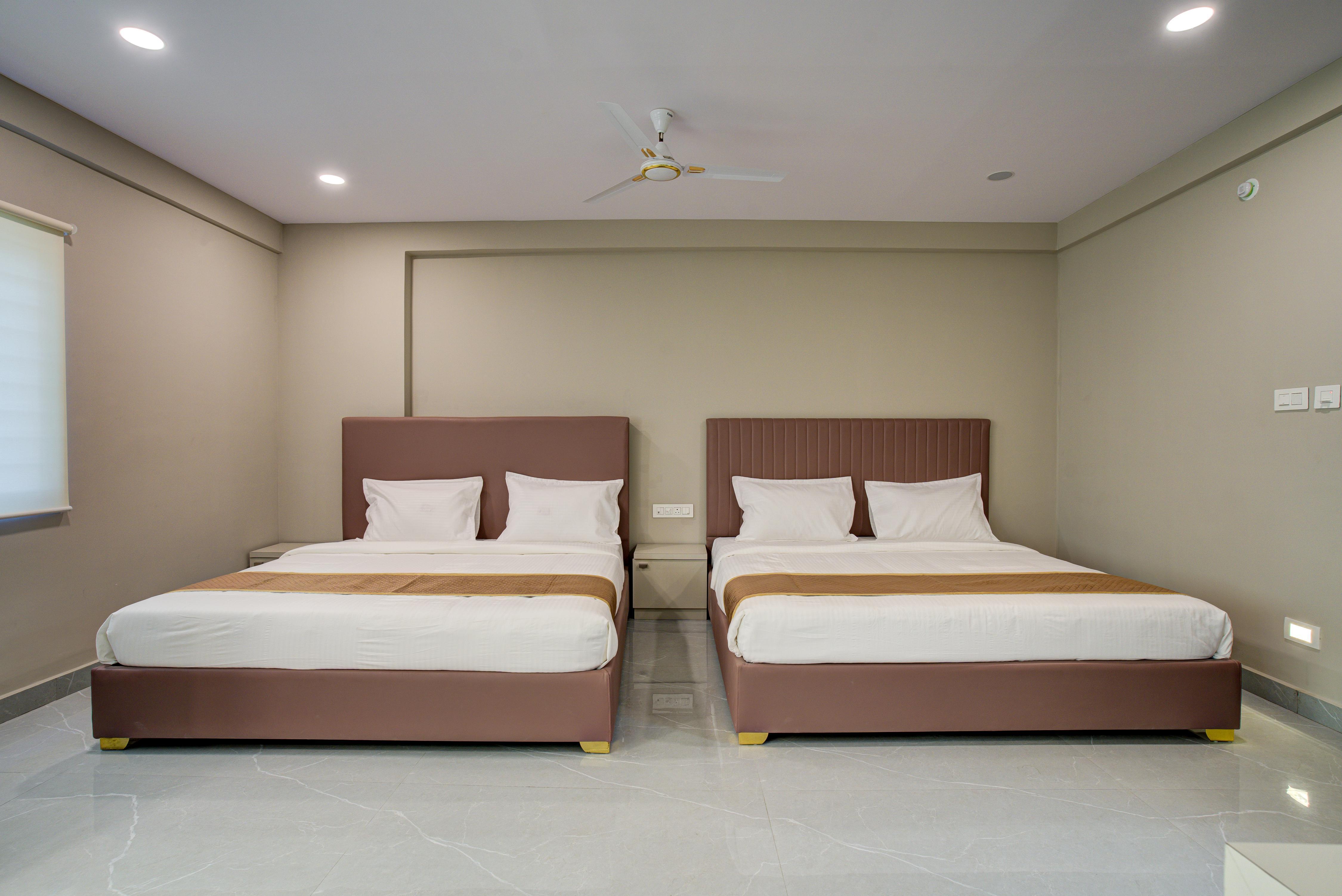 Hotel Wellsuites Electronic City - Tap to explore photos
