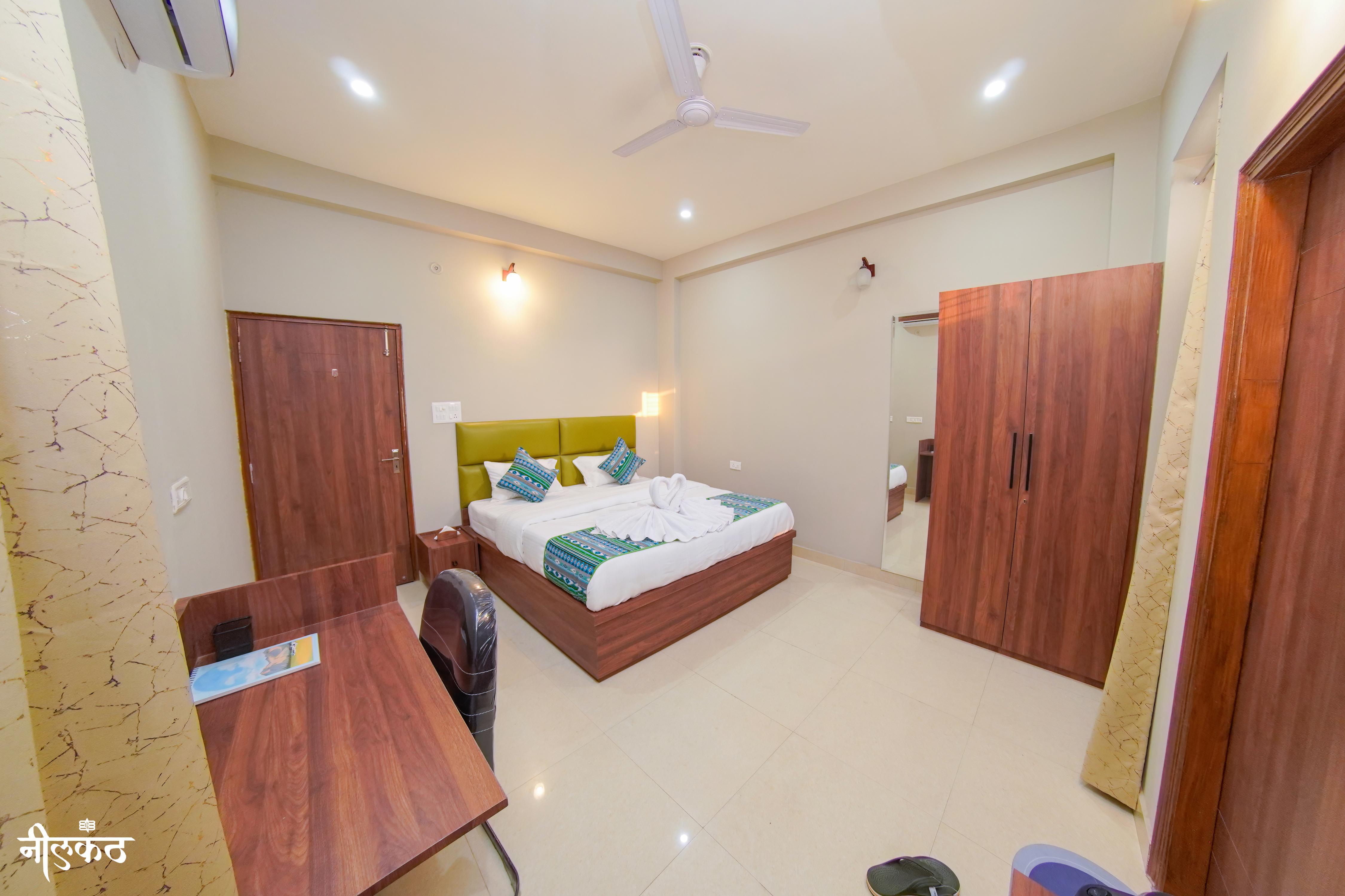 Neelkanth Service Apartment | Near BHU - Tap to explore photos