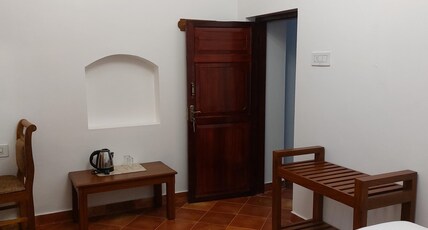 JENNINGS ABODE DODDABETTA Room Type - Spacious Double Room