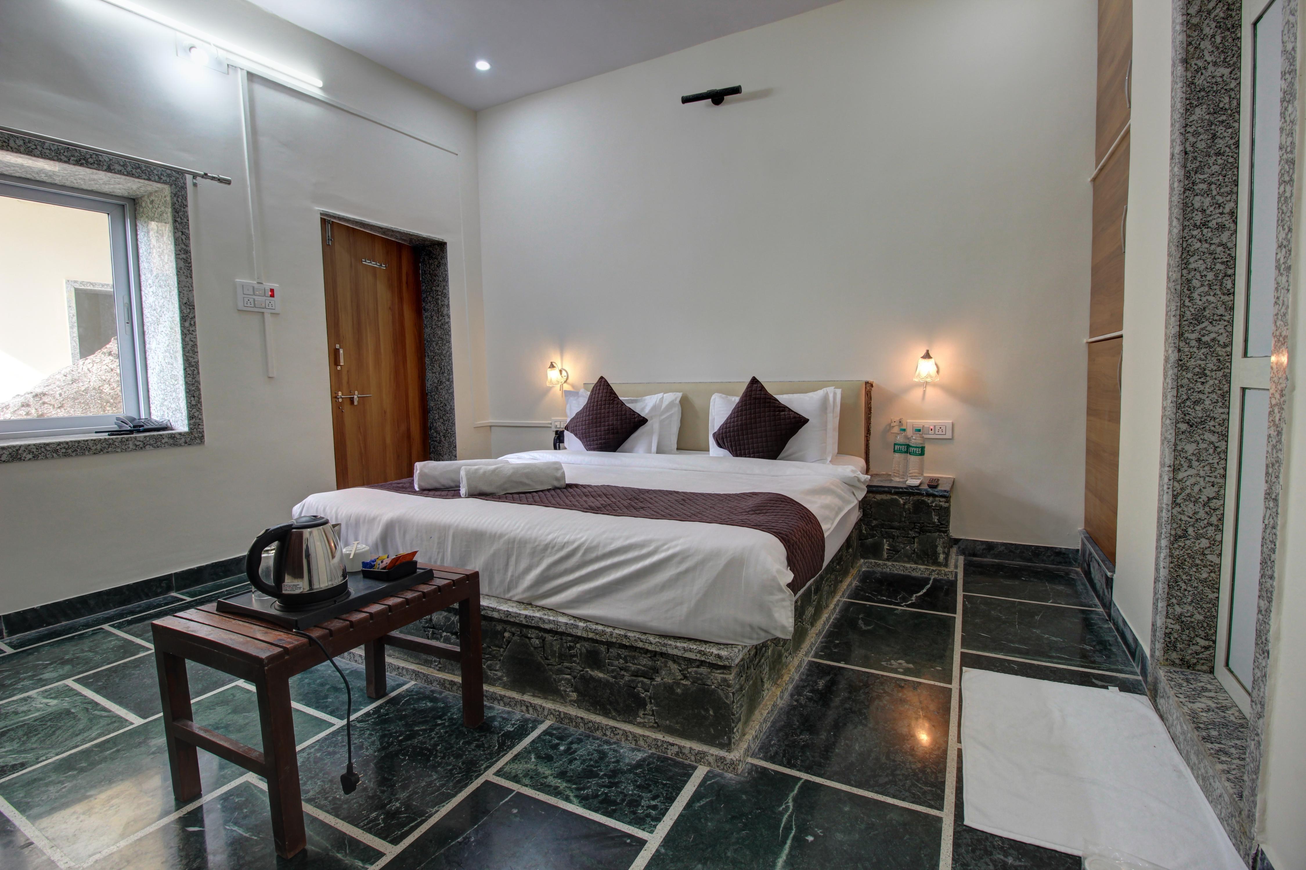 Takhat villa Kumbhalgarh - Tap to explore photos