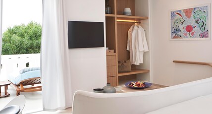 Myconian Kyma Design Hotel Room Type - Paragon Junior Suite With Garden View and Outdoor Jacuzzi Myconian Kyma Design Hotel Room Type - Paragon Junior Suite With Garden View and Outdoor Jacuzzi