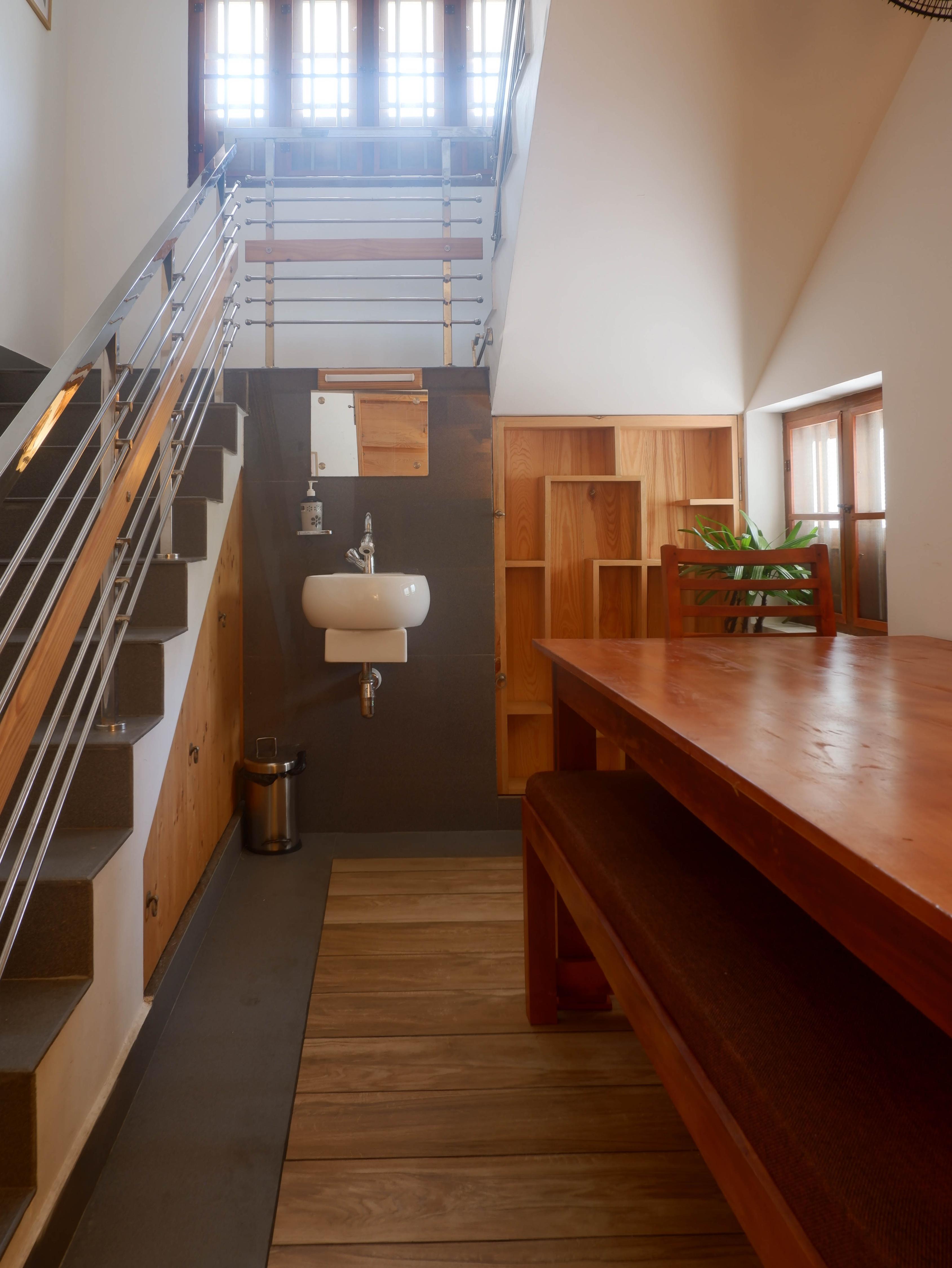 Stay Central, Stay Cozy | Entire 3BHK Villa - Tap to explore photos