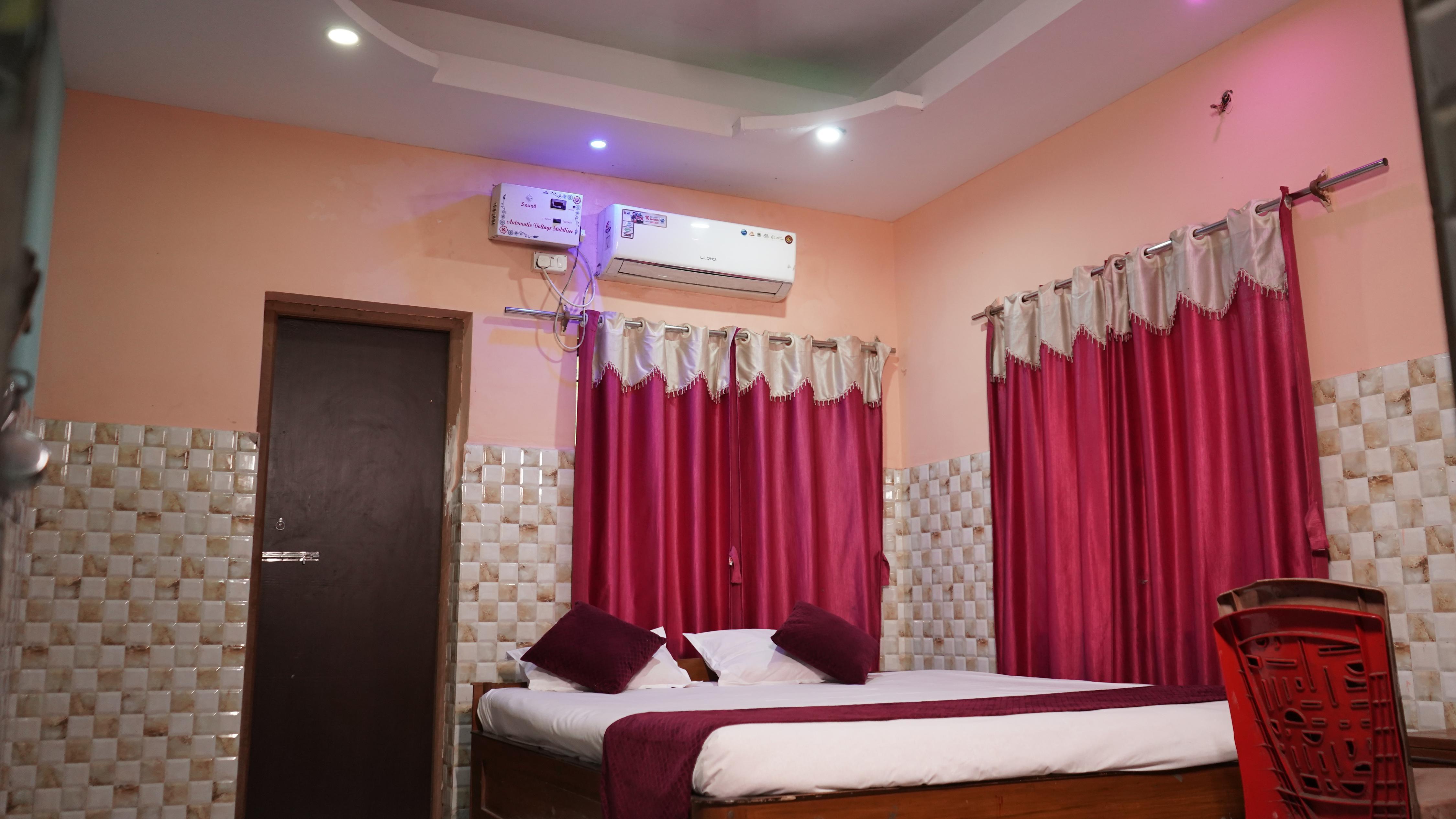 Hotel Aishwarya Near Amrabati Park New Digha - Tap to explore photos