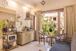 The Greenville by Parfait Street