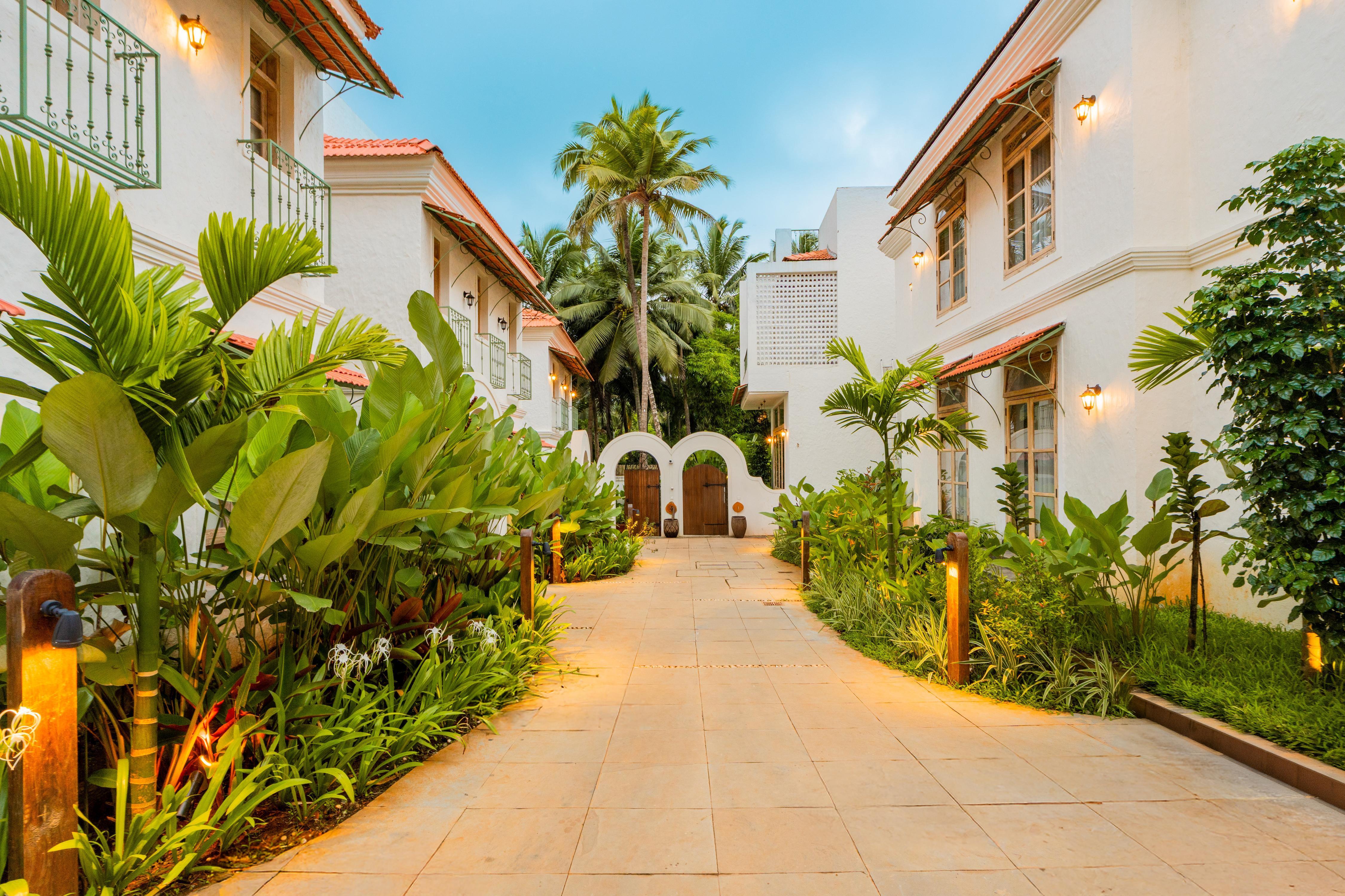 ELIVAAS Amayah Rasa | 4 BHK Villa with Steam Room & Pvt Pool