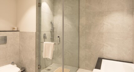 Best Western Plus Phagwara Room Type - King Bed Non Smoking Executive Suite