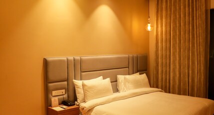 Hotel Rahat Room Type - Deluxe Room