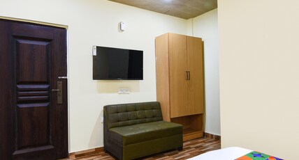 Hotel Royal Residency Near Akshardham Mandir Room Type - Deluxe Double Room with free Wifi Hotel Royal Residency Near Akshardham Mandir Room Type - Deluxe Double Room with free Wifi
