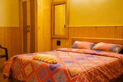Nook | 1BR close to Mall Road and Naini Lake