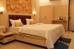 KANHA RETREAT - VRINDAVAN