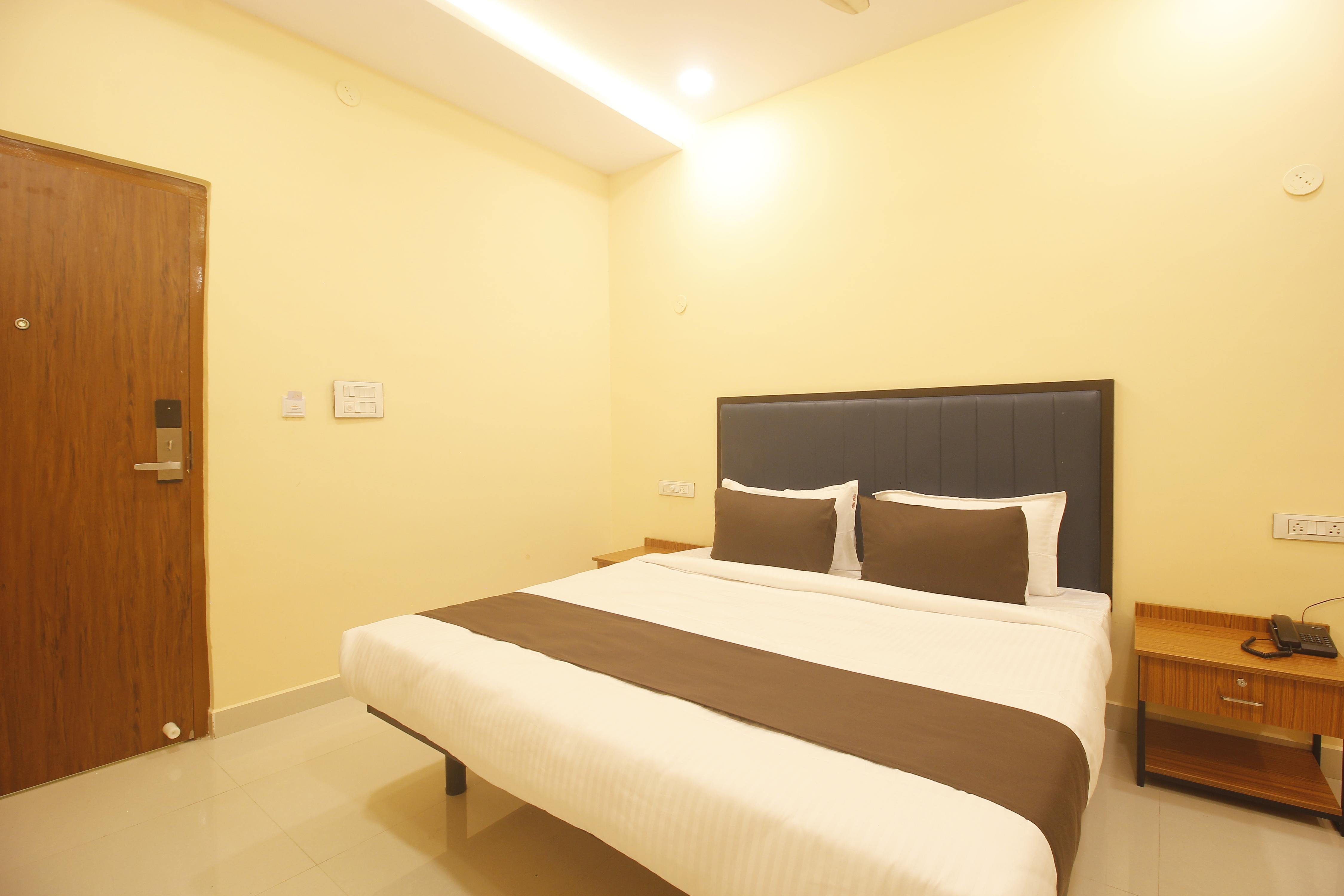 Hotel Mint Park Room Type - Superiror Room